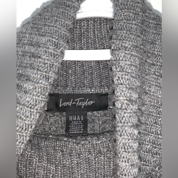 Lord & Taylor Heavy Knit Sweater NWOT - Picture 4 of 6